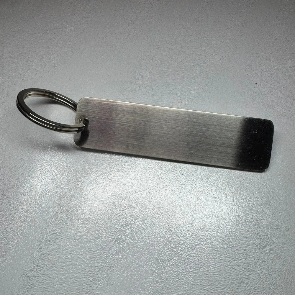Gloria Vanderbilt‎ Key Chain Silver Tone Metal Logo Keyring Accessory
